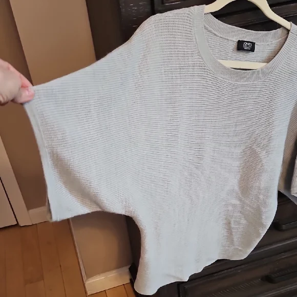 Jones New York Light Gray Knit Sweater - Picture 3 of 4